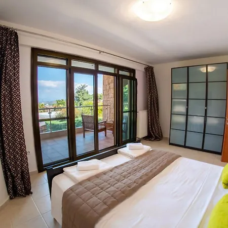 Villa Sani Lili 5 *