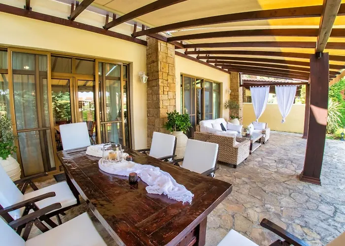 Sani Lili 5 Sani (Chalkidiki)